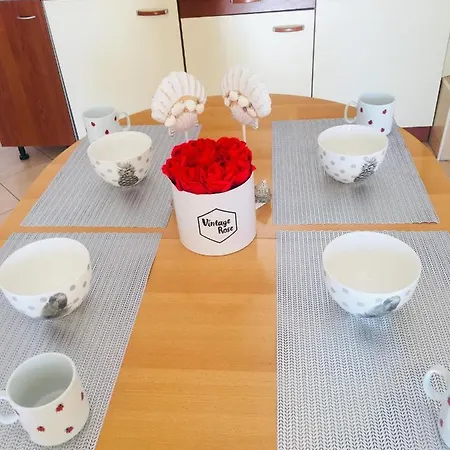 Studio Trogir Laura Plano